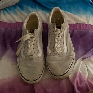 grey vans